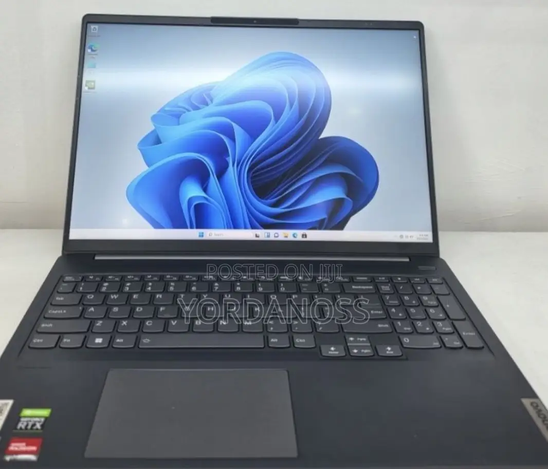 New Laptop Lenovo IdeaPad 130 16GB AMD Ryzen 7 SSD 512GB