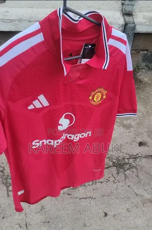 Manchester United 26/27 Home Jersey