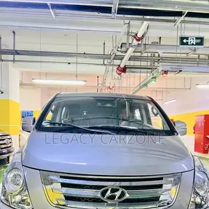 Hyundai Starex 2017 Silver
