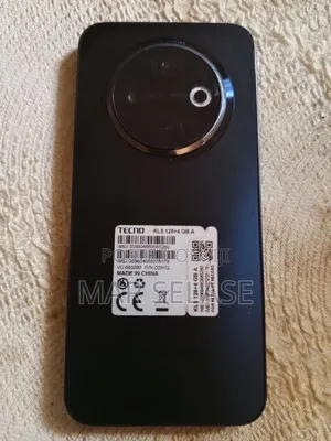Tecno Spark 30C 128 GB Black