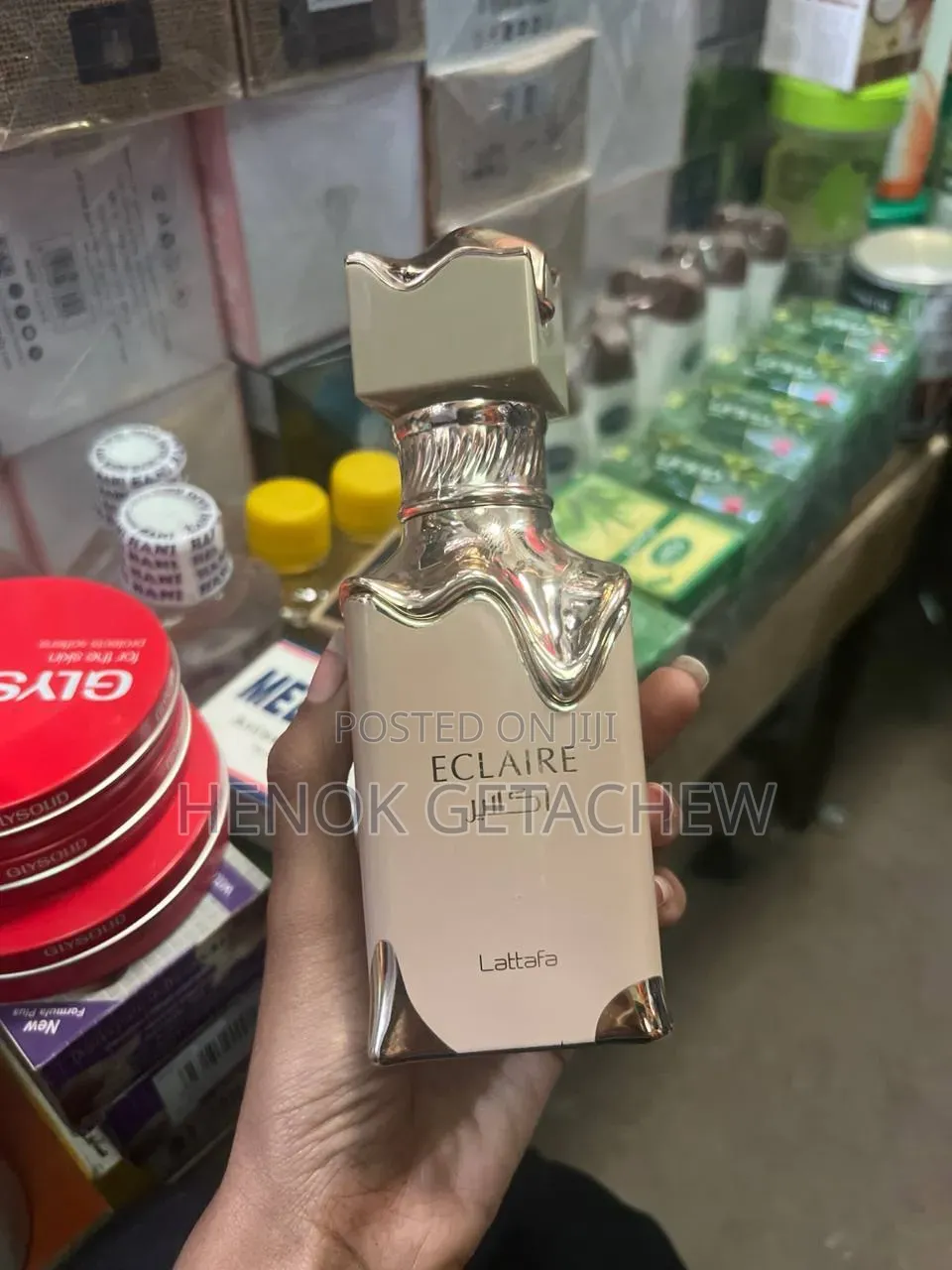 Eclaire Perfume