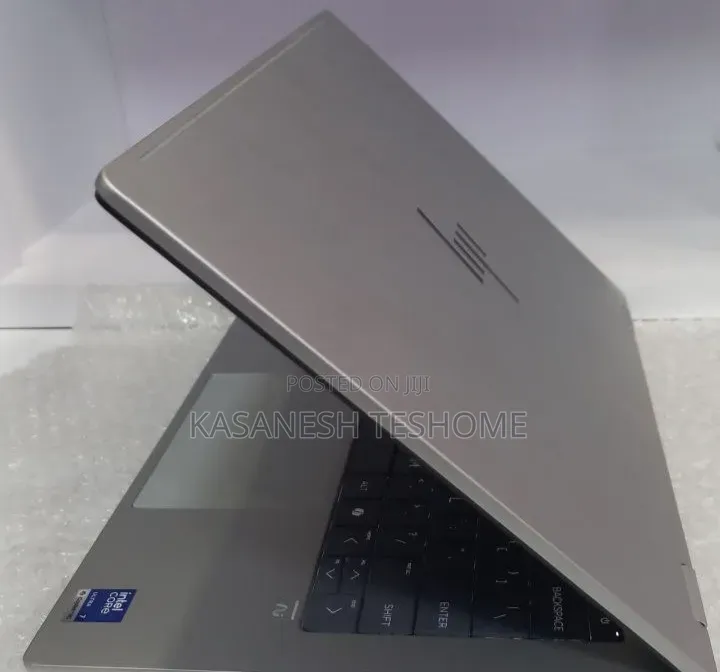 New Laptop HP OmniStudio X All-in-One 16GB Intel Core i7 SSD 1T