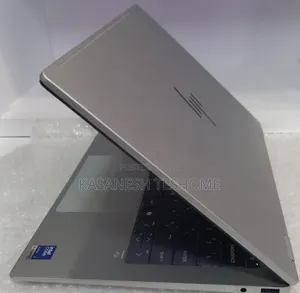 New Laptop HP OmniStudio X All-in-One 16GB Intel Core i7 SSD 1T