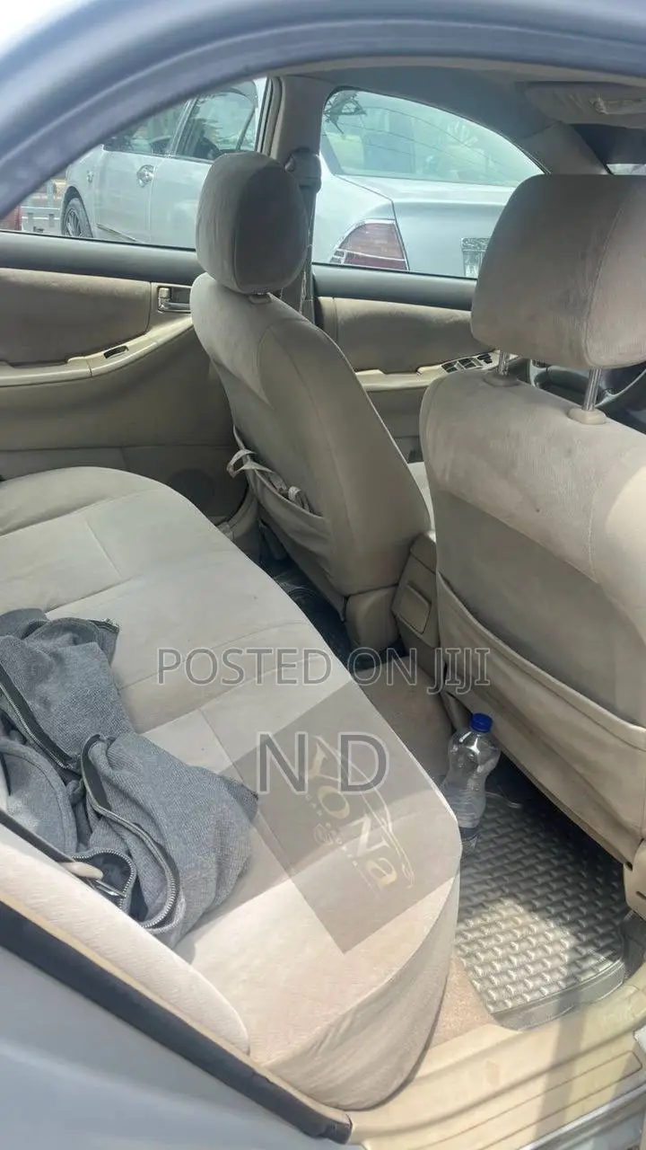 Toyota Corolla 2007 Silver