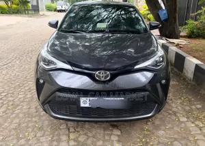 Toyota C-HR 2021 Gray