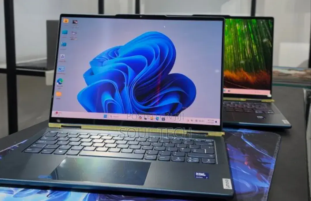 New Laptop Lenovo Yoga 7i 16GB Intel Core Ultra 7 SSD 512GB