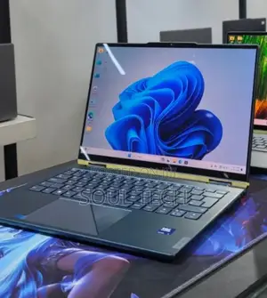 New Laptop Lenovo Yoga 7i 16GB Intel Core Ultra 7 SSD 512GB