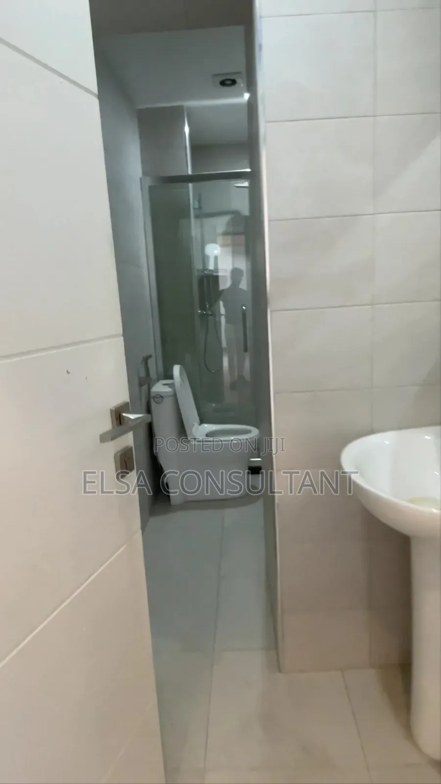 Furnished 2bdrm Apartment in Etcof, Yeka for sale
