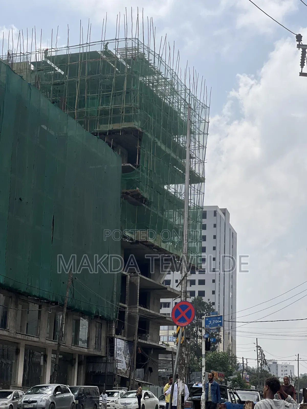 3bdrm Apartment in Dema Hope Real, Yeka for sale