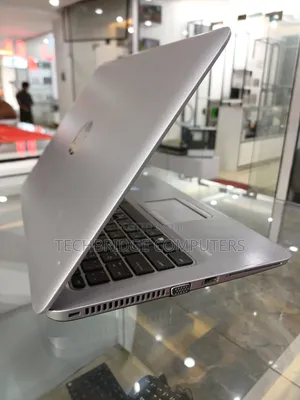 Laptop HP EliteBook 820 G3 8GB Intel Core i7 SSD 256GB