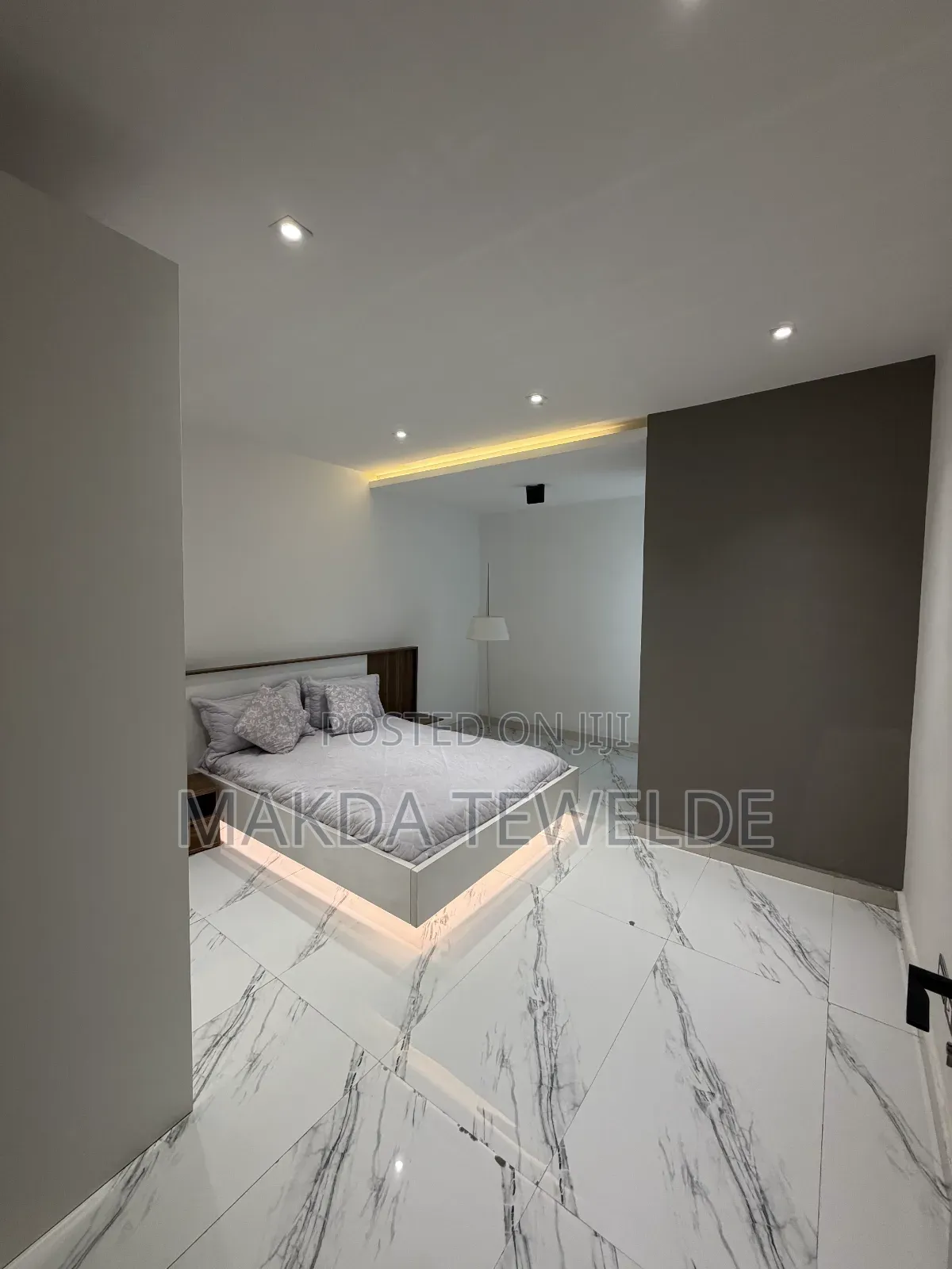 4bdrm Apartment in Dema Hope Real, Bole for sale