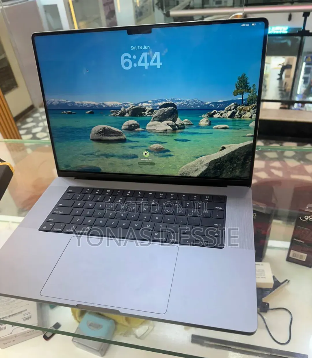 Laptop Apple MacBook Pro 2021 M1 16GB Apple M1 SSD 512GB