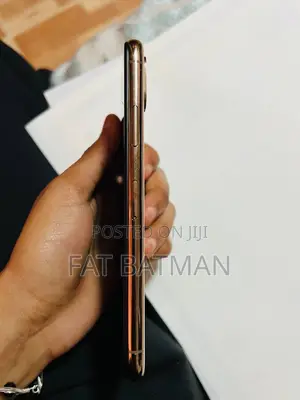 Apple iPhone XS 64 GB Rose Gold