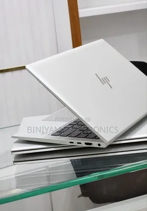 New Laptop HP EliteBook 840 G8 16GB Intel Core i7 SSD 512GB