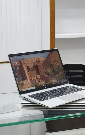 New Laptop HP EliteBook 840 G8 16GB Intel Core i7 SSD 512GB