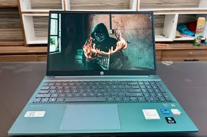 New Laptop HP Pavilion 15 16GB Intel Core i7 SSD 512GB