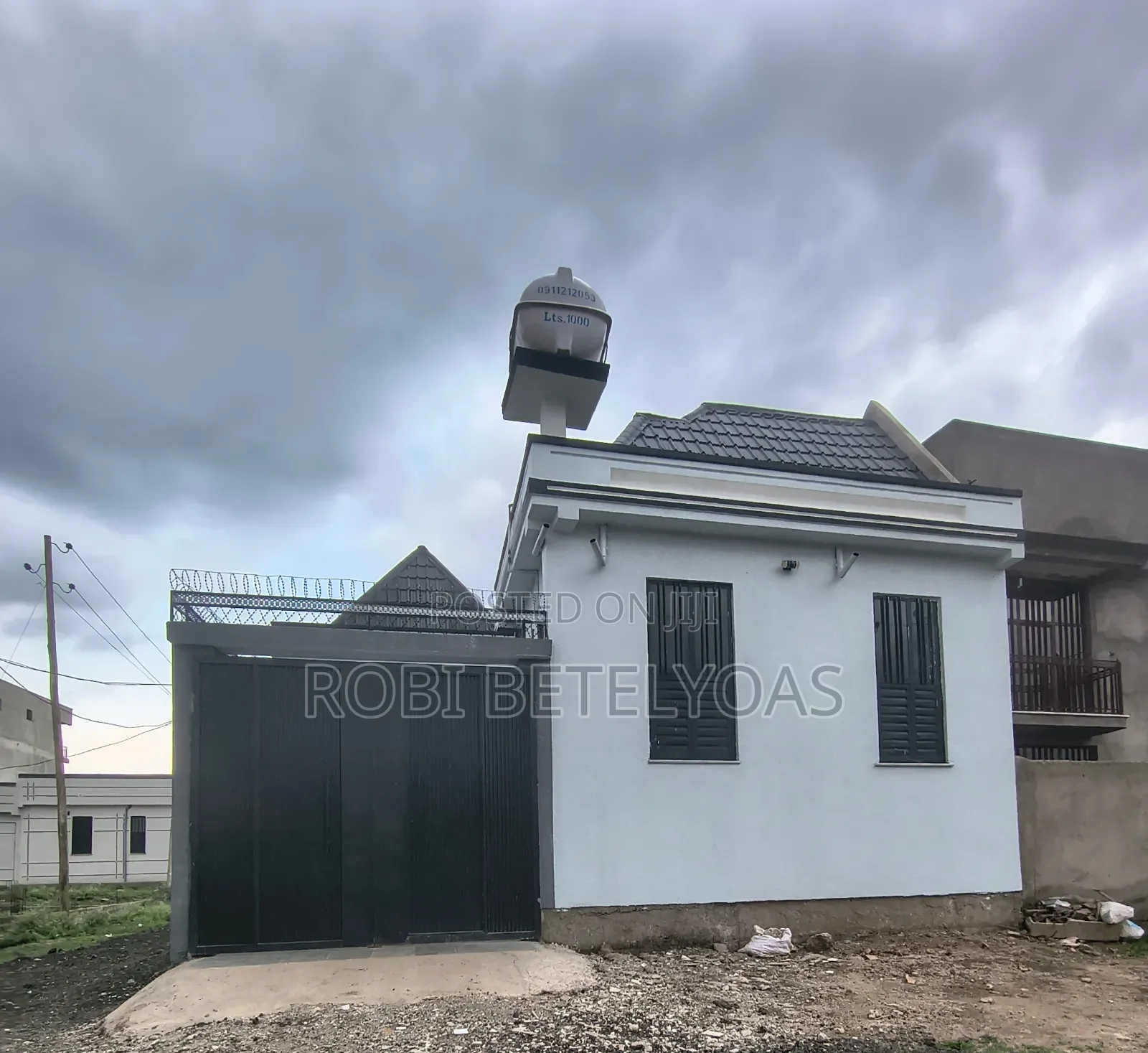 Furnished 4bdrm House in L Sheep, East Shewa for sale