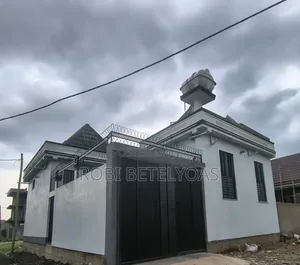 Furnished 4bdrm House in L Sheep, East Shewa for sale