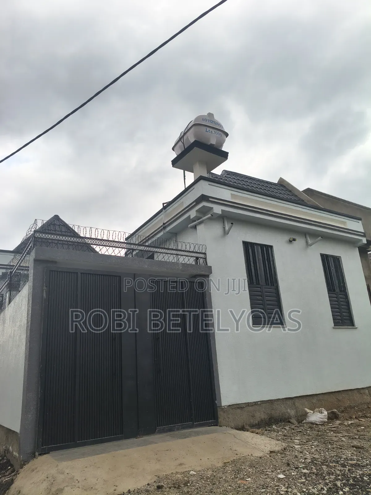 Furnished 4bdrm House in L Sheep, East Shewa for sale