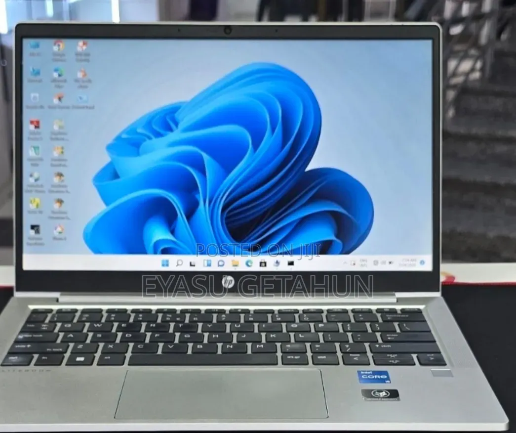 New Laptop HP EliteBook 830 G9 16GB Intel Core i5 SSD 512GB