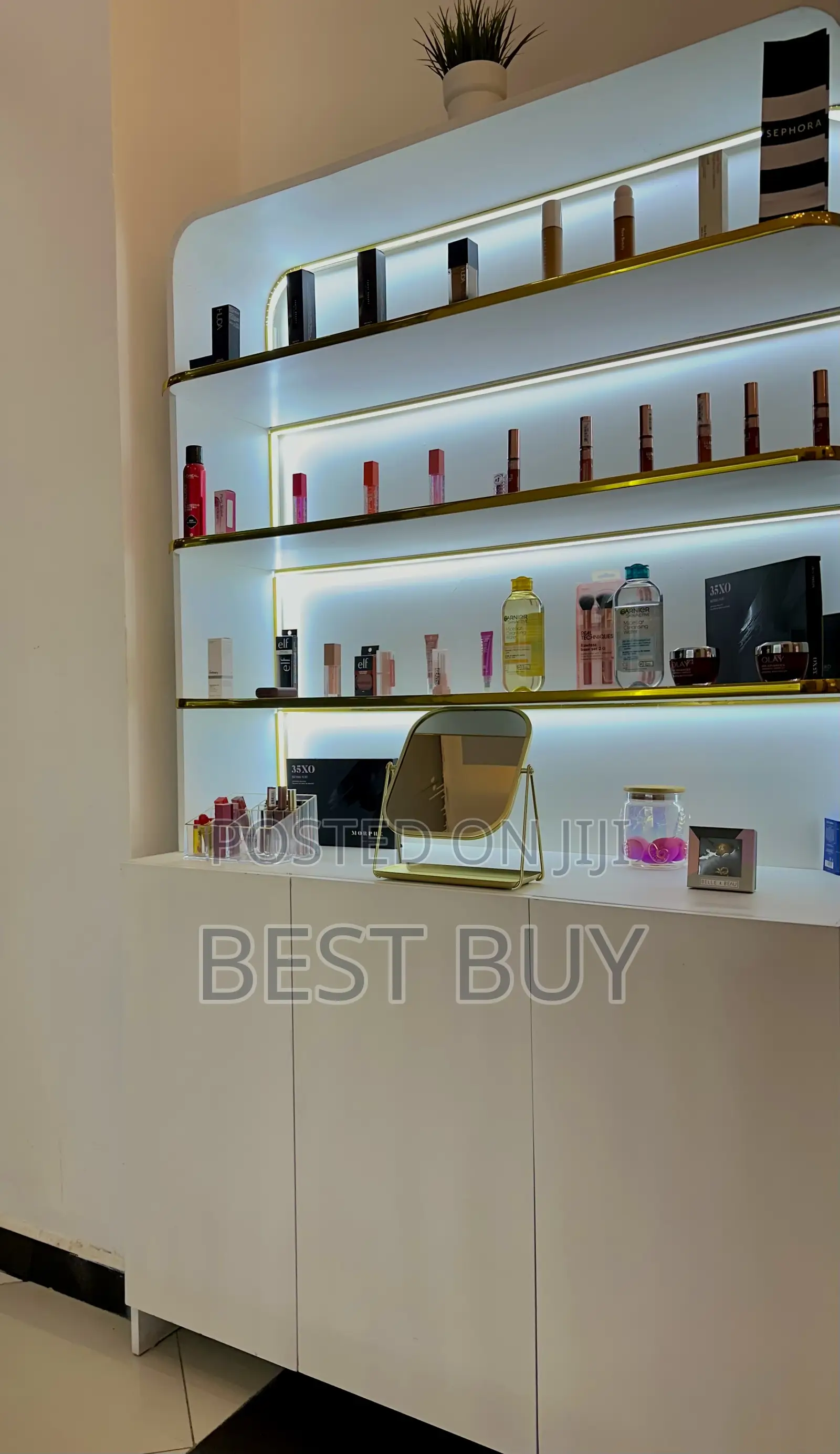 Display Shelfs for Shop