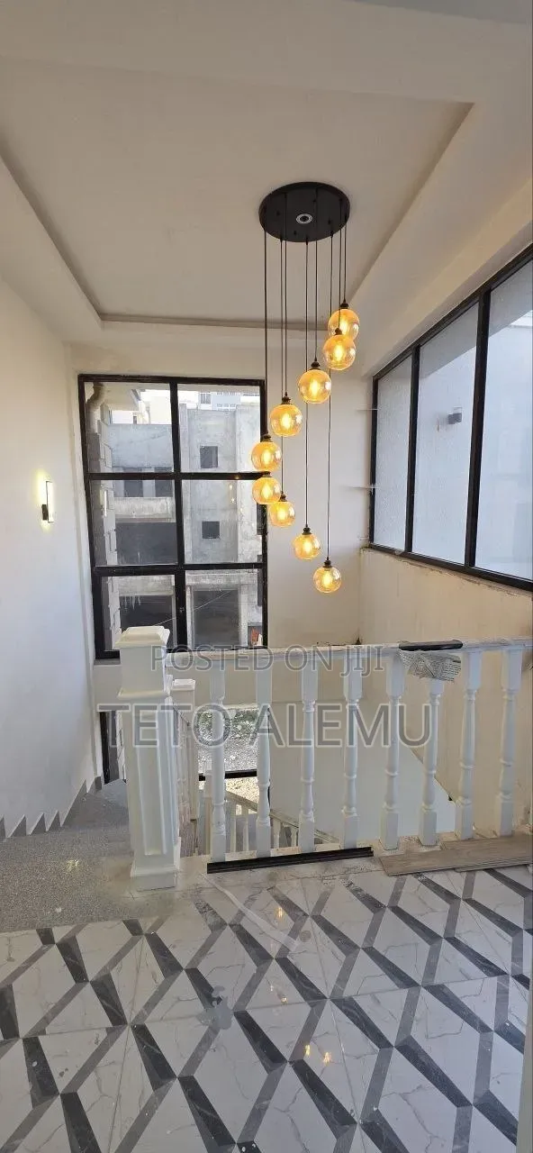 5bdrm House in Bole for sale