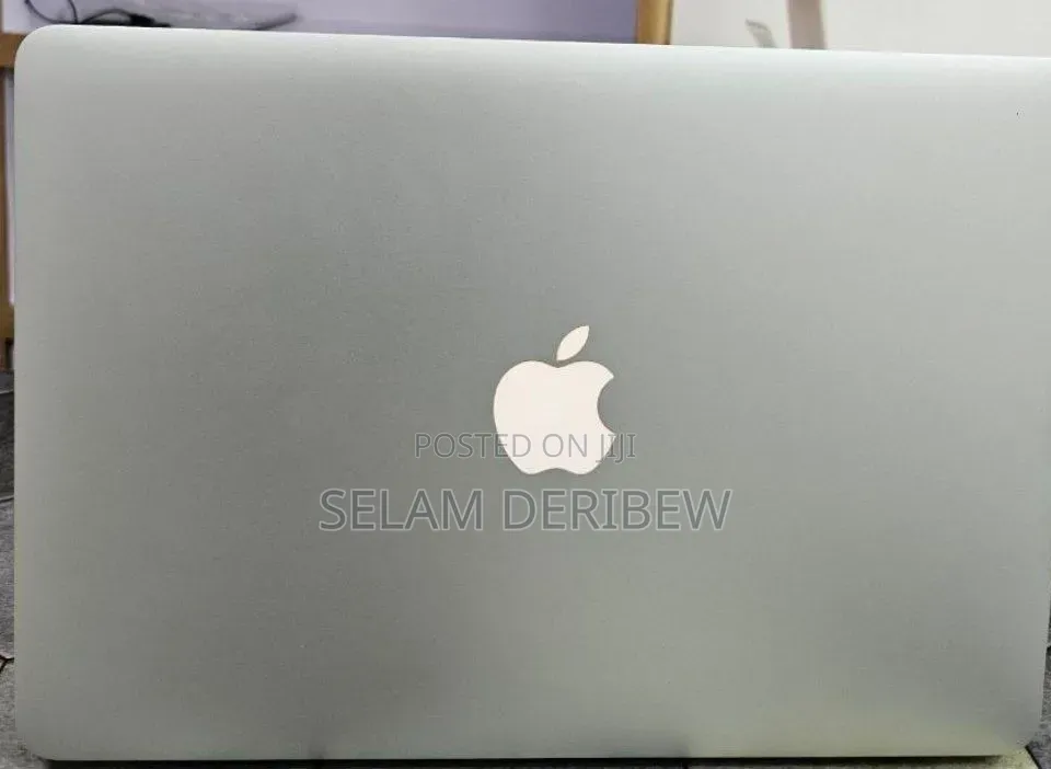 New Laptop Apple MacBook Air 2017 8GB Intel Core i5 SSD 256GB