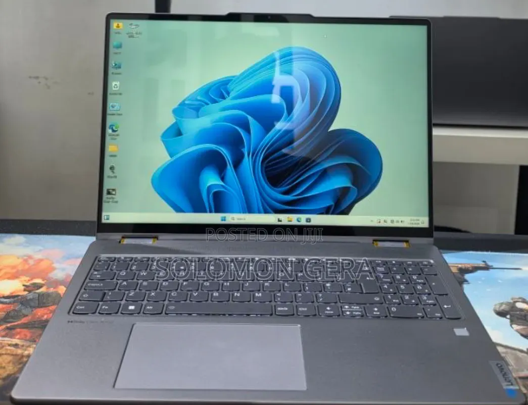 New Laptop Lenovo Yoga 7i 16GB AMD Ryzen 7 SSD 512GB