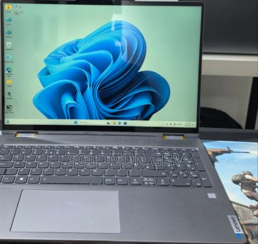 New Laptop Lenovo Yoga 7i 16GB AMD Ryzen 7 SSD 512GB