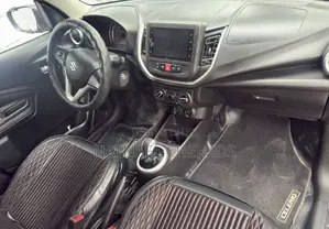 Toyota Yaris 2010 Silver
