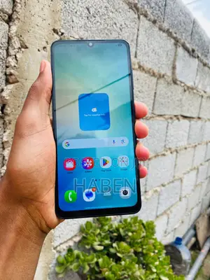 Samsung Galaxy A06 64 GB Black
