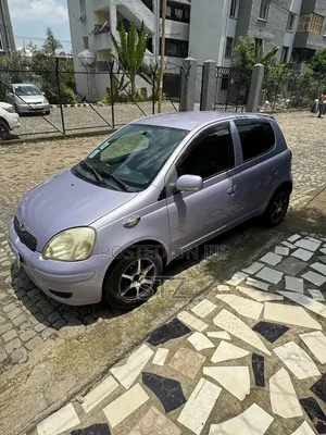 Toyota Vitz 2003 Purple