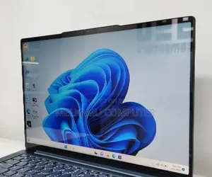 New Laptop Lenovo Yoga 7i 16GB AMD Ryzen 7 SSD 512GB