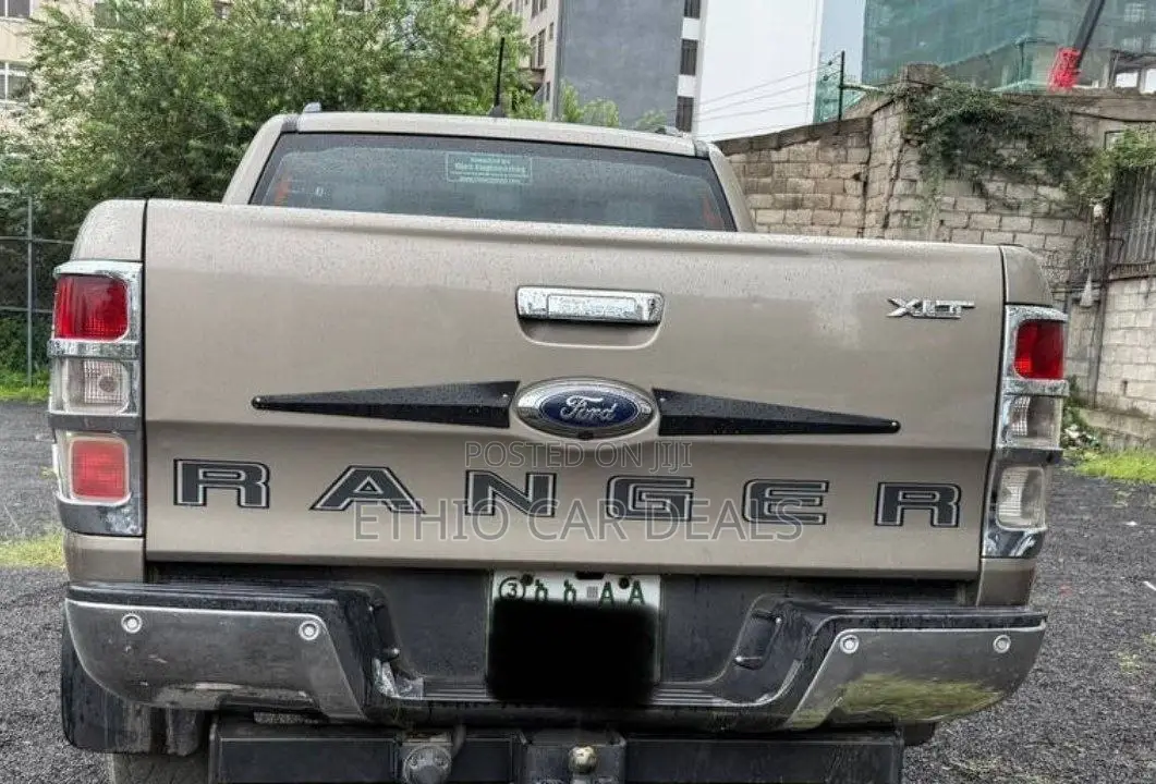 Ford Ranger Wildtrak 2021 Gold