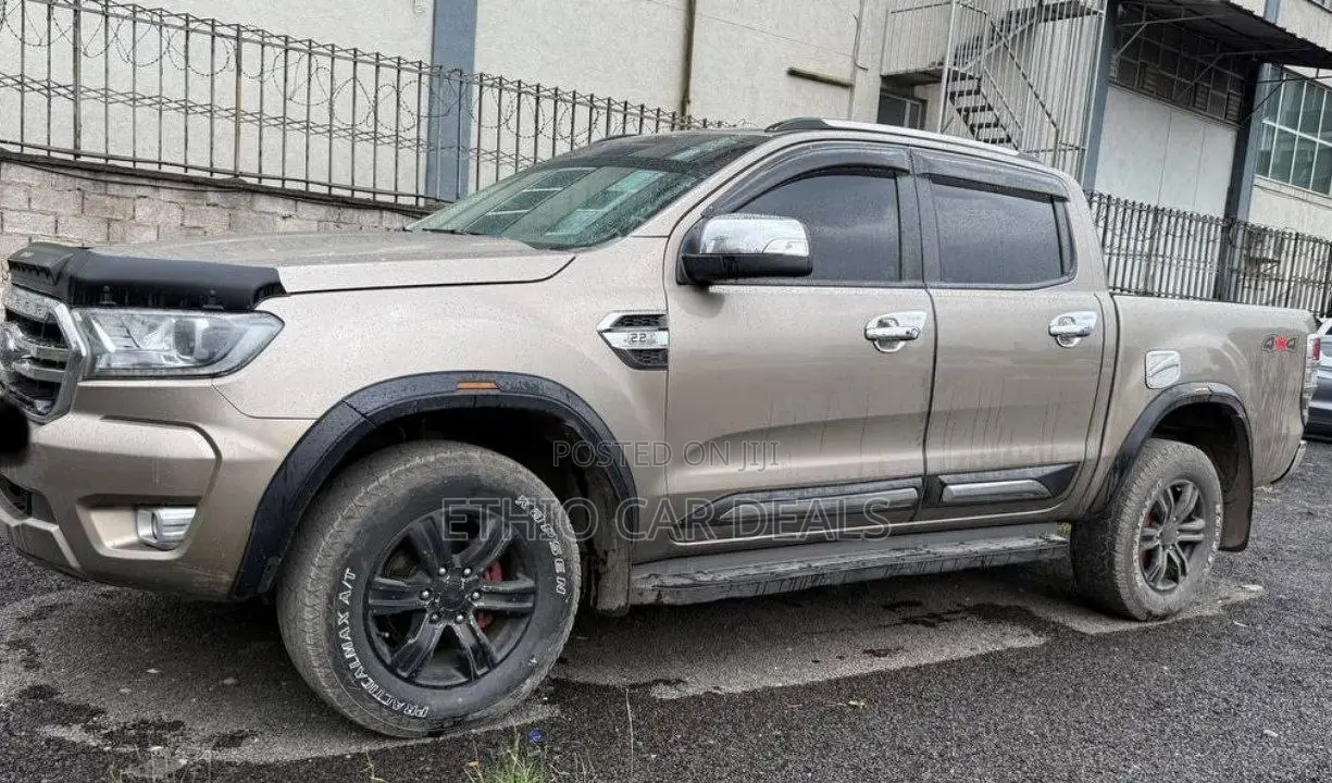 Ford Ranger Wildtrak 2021 Gold