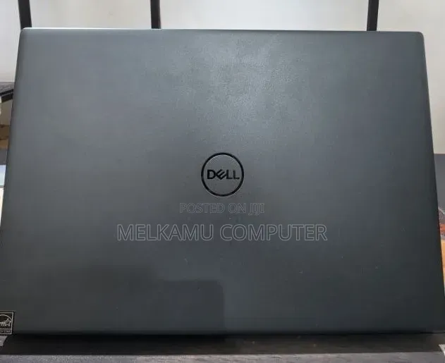 New Laptop Dell Inspiron 15 16GB Intel Core i7 SSD 512GB