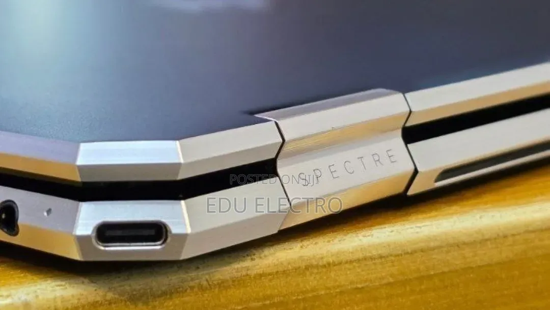 New Laptop HP Spectre 16GB Intel Core i7 SSD 512GB