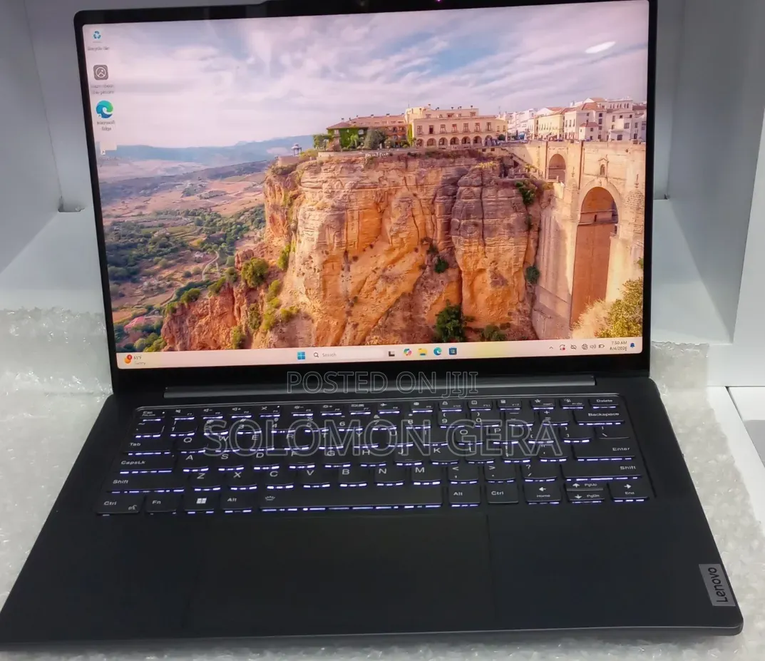 New Laptop Lenovo Yoga 7i 32GB Intel Core i7 SSD 1T