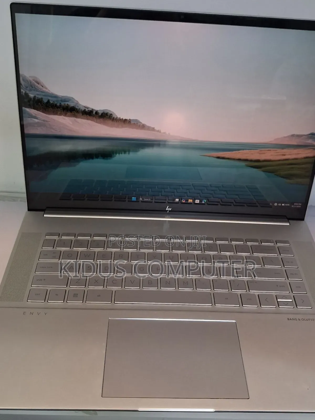New Laptop HP Envy 15 16GB Intel Core i9 SSD 1T