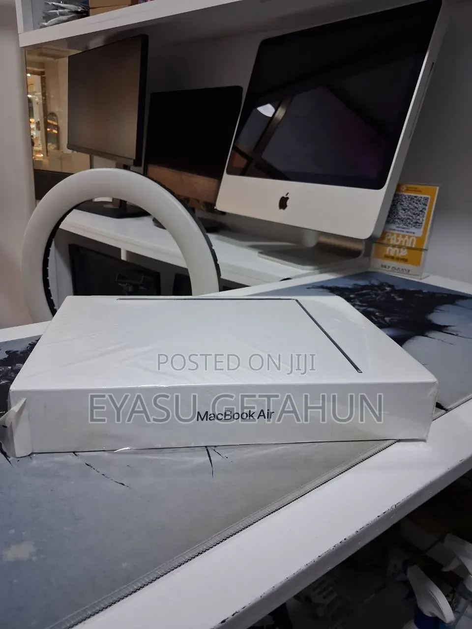 New Laptop Apple MacBook Air 2022 M2 8GB Apple M2 SSD 256GB