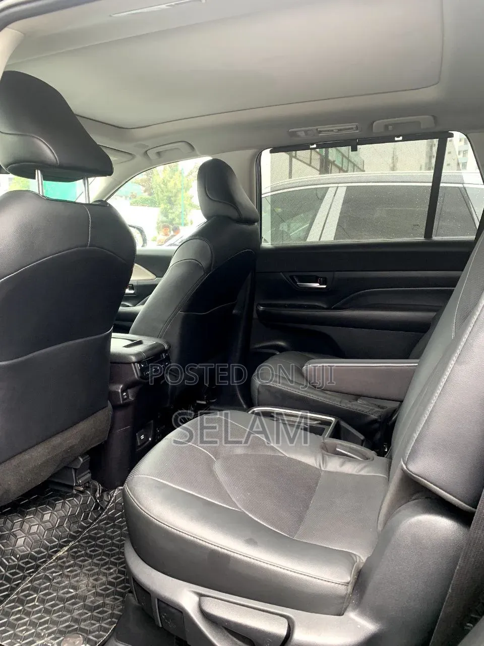 New Toyota Grand Highlander Hybrid 2024 Black