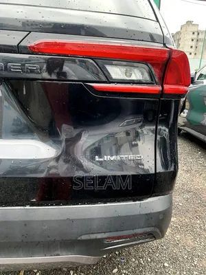 New Toyota Grand Highlander Hybrid 2024 Black