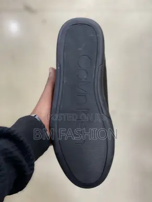 Calvin Klein Mens Full Black Everyday Wear Flats