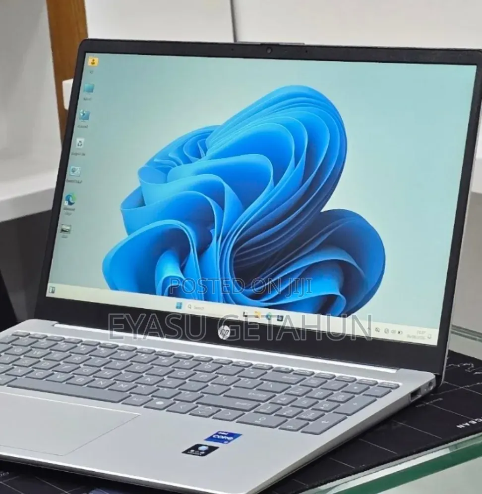 New Laptop HP Stream Notebook 16GB Intel Core i7 SSD 1T