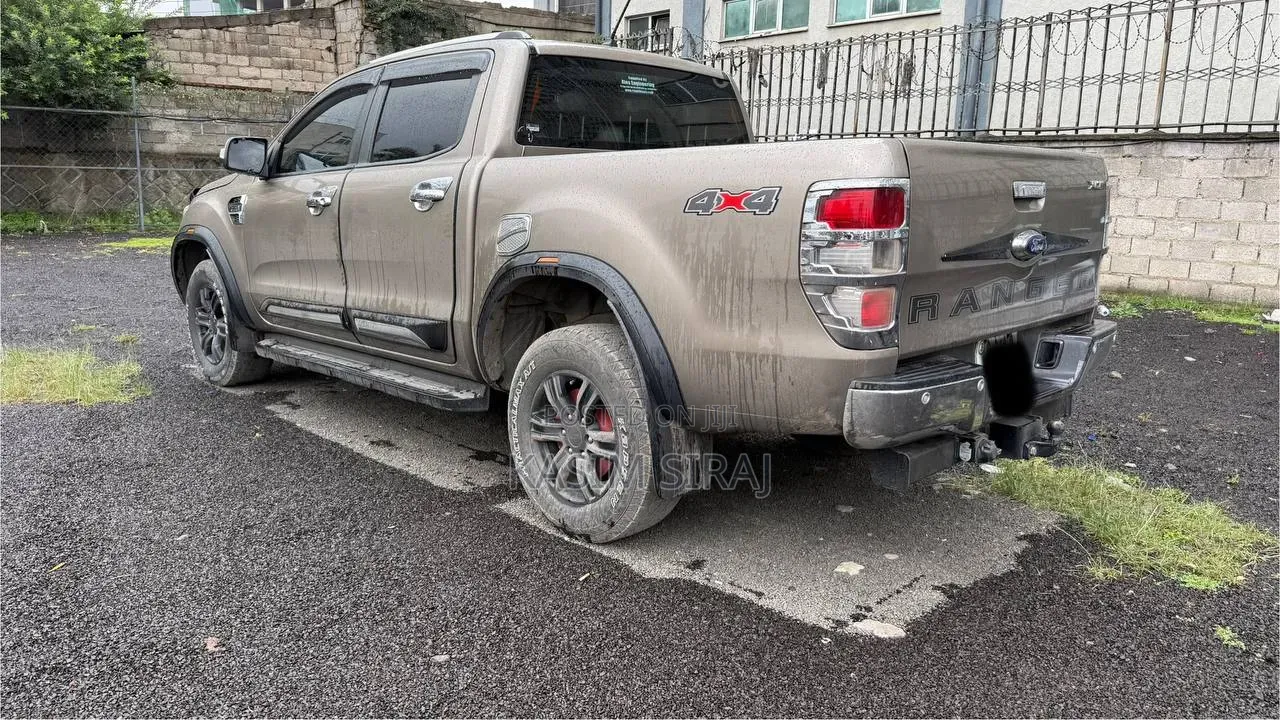 Ford Ranger Wildtrak 2021 Blue