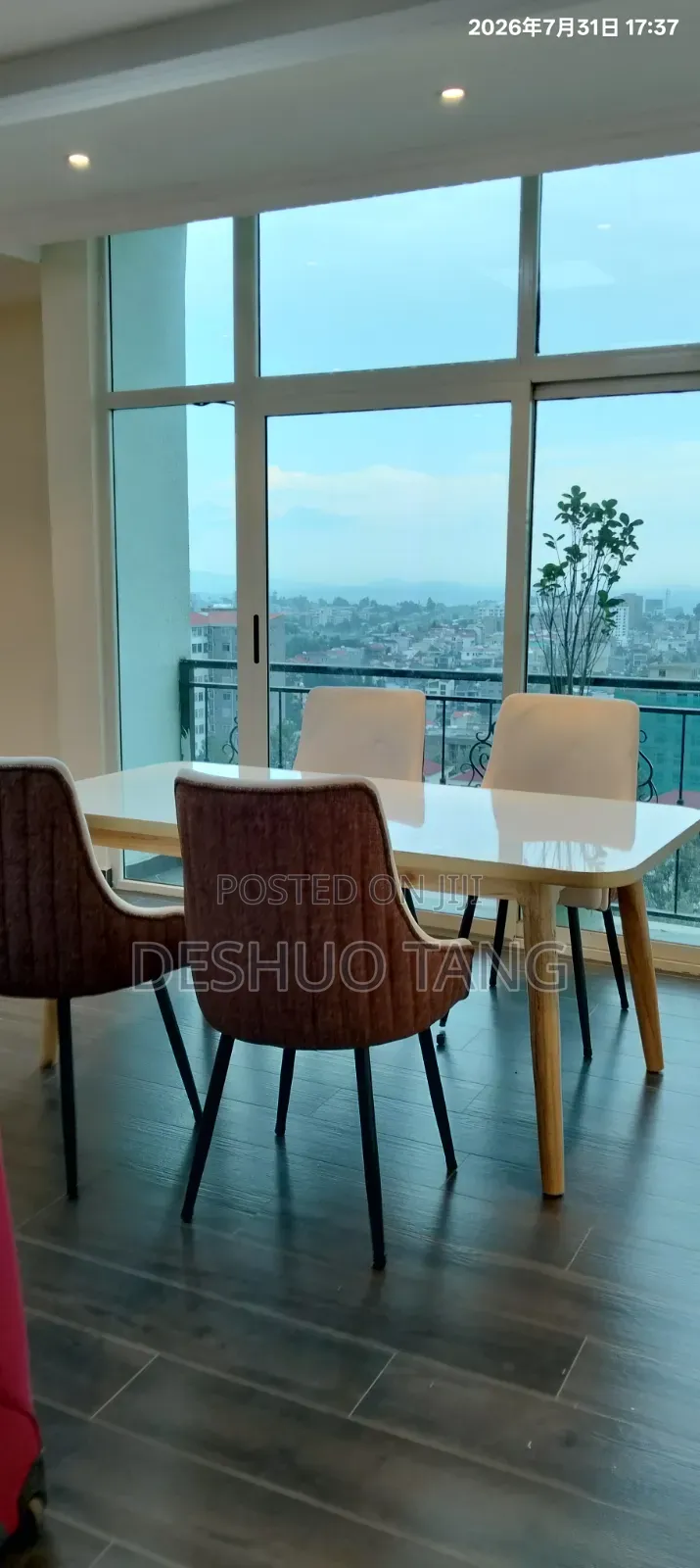 Dining Table and 4 Chairs