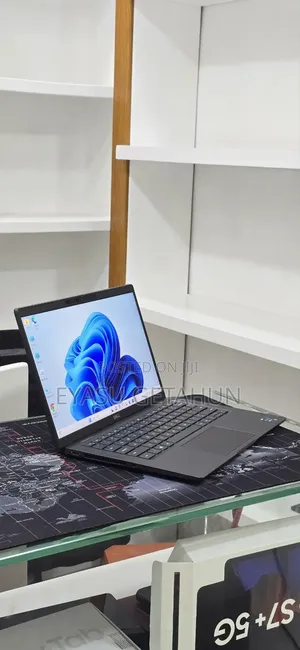 New Laptop Dell Latitude 7420 16GB Intel Core i5 SSD 512GB