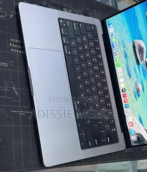 New Laptop Apple MacBook 16GB Apple M1 Pro SSD 512GB