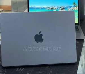 New Laptop Apple MacBook 16GB Apple M1 Pro SSD 512GB
