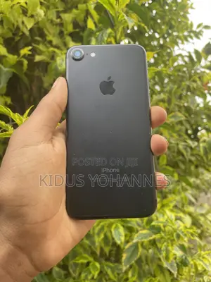 Apple iPhone 7 128 GB Black